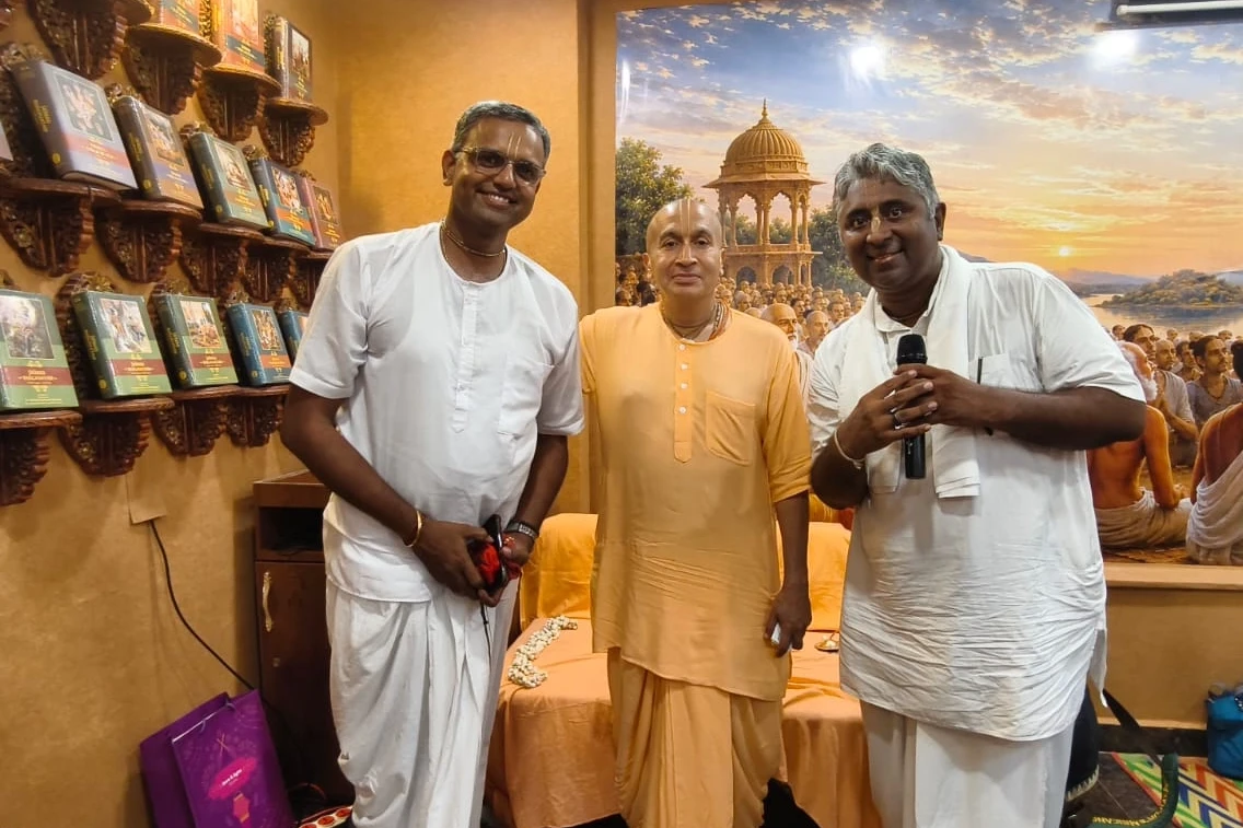 Zenith devotee with H.G. Gauranga Das Prabhu