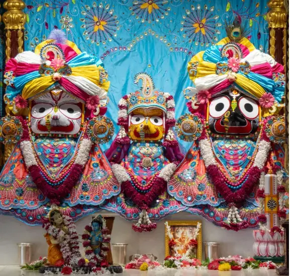Jagannath Puri deities worship ceremony Krishna Consciousness